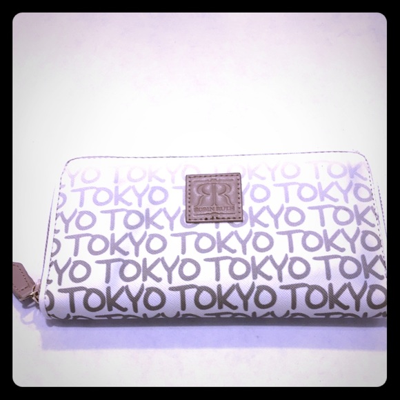 Robin Ruth Handbags - NWOT Robin Roth Full Zip Women’s Wallet